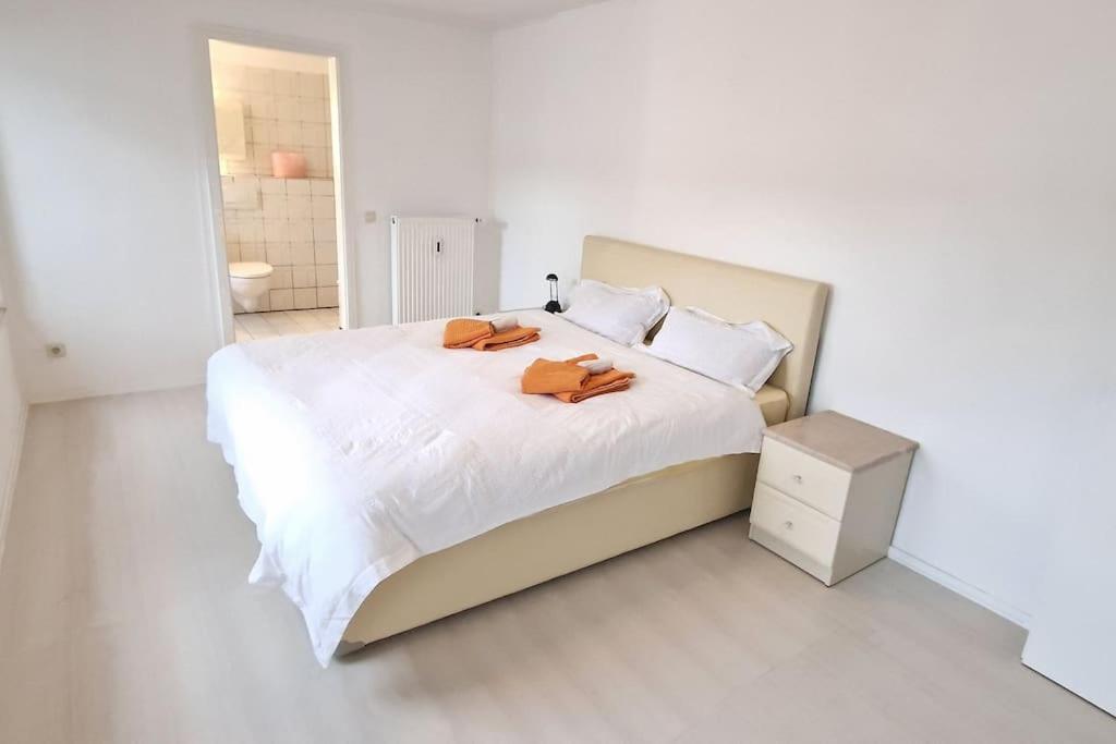 Luna City-Apartment 80Qm 2 Zimmer 2 Baeder 20Km Messe Airport Krefeld Dış mekan fotoğraf